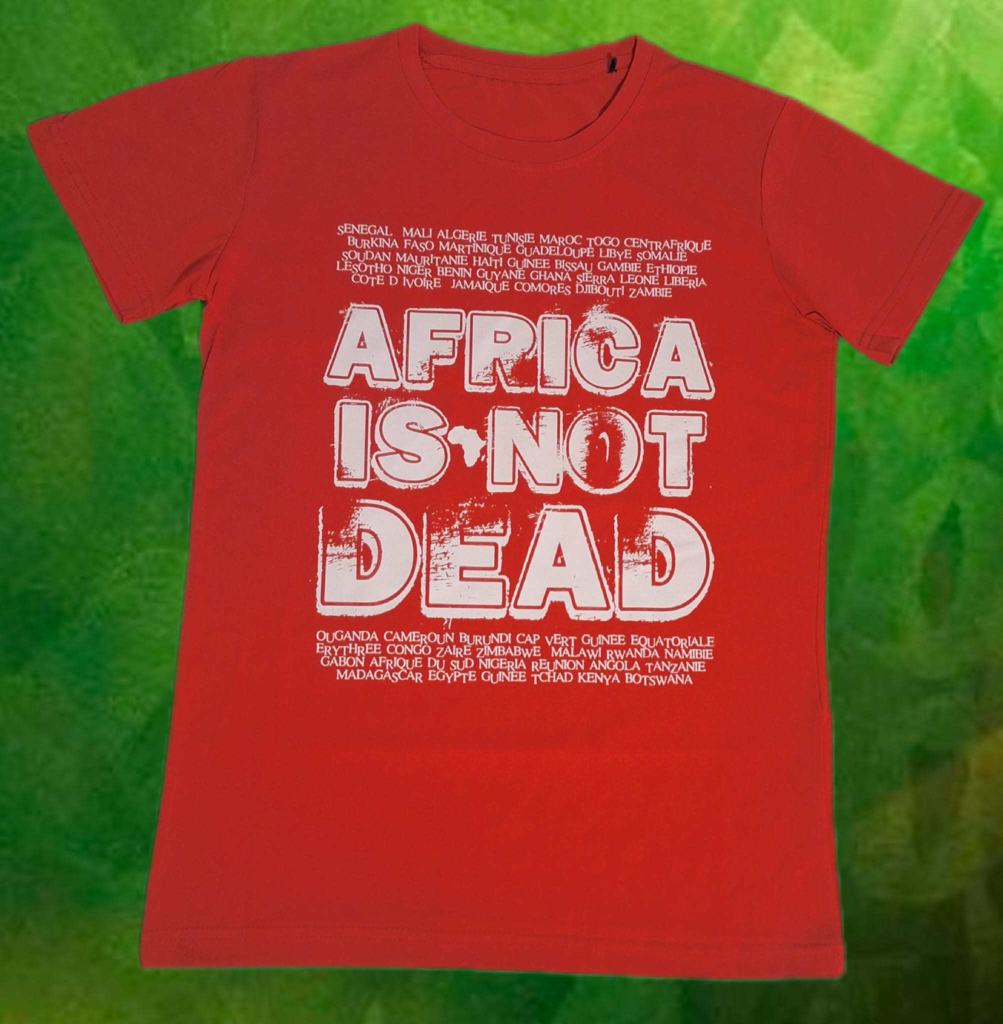 Africa Is Not Dead — T-Shirt rouge