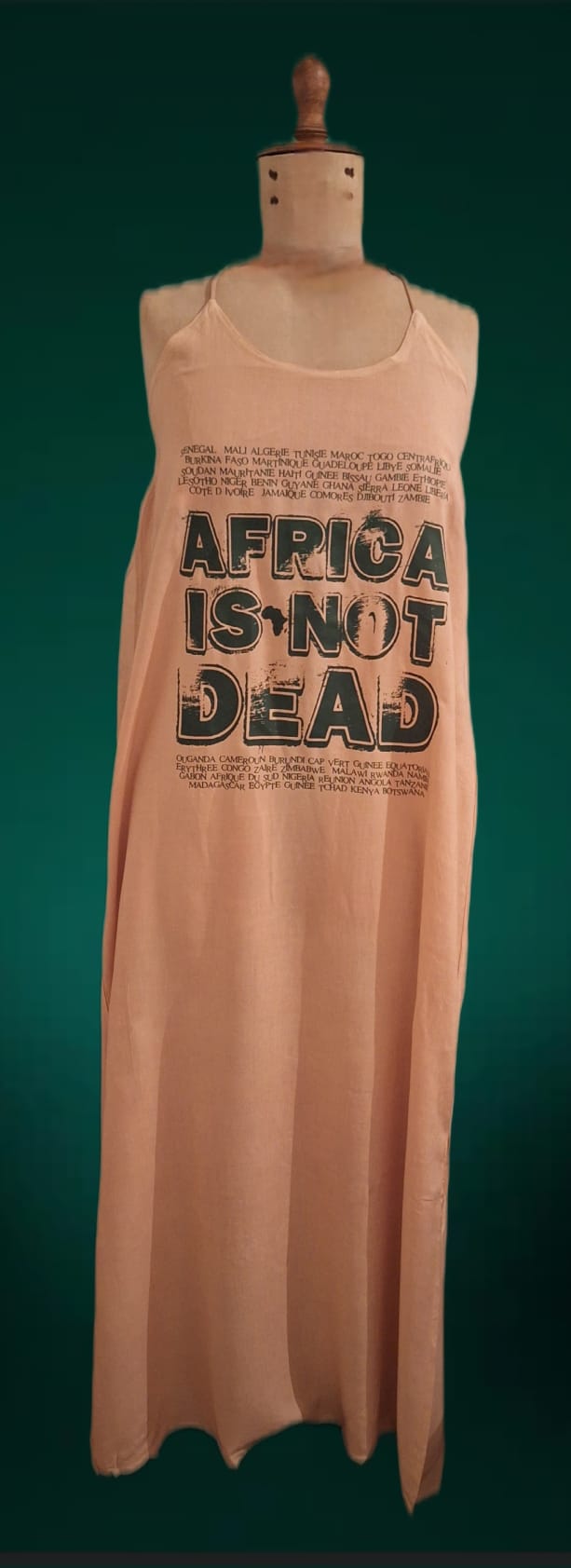 Robe « Africa is not dead » — Beige