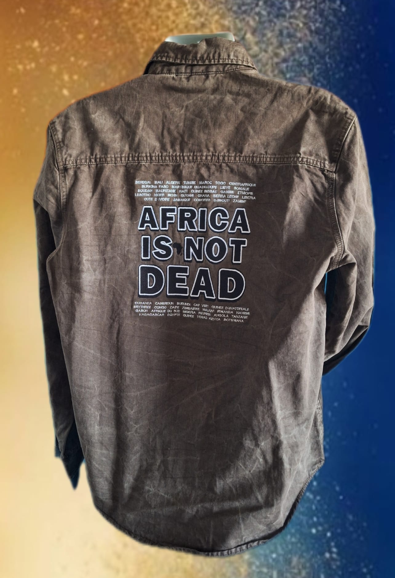 Chemise Marron en Coton Épais – Africa Is Not Dead